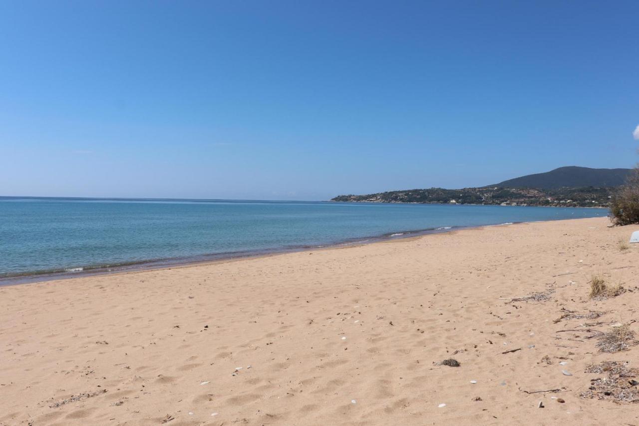 Bizos Beach Villa Koroni  Exterior photo